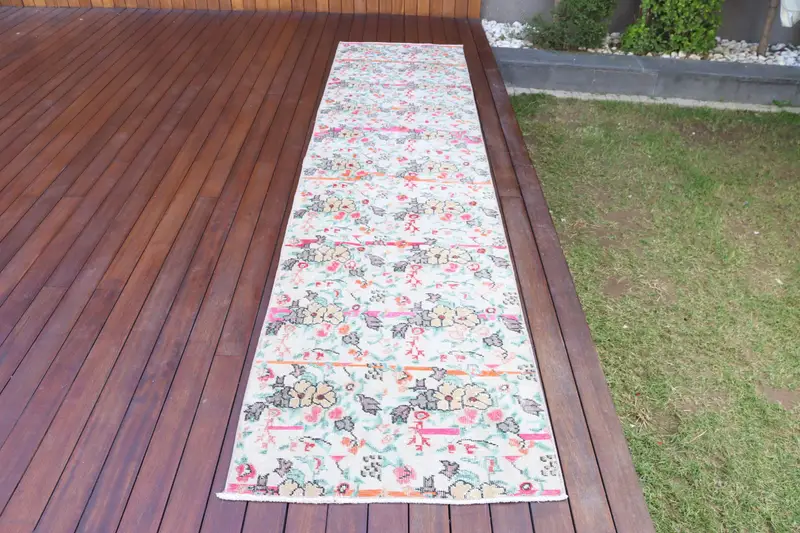 Vintage Oushak Runner Rug 2.6x11.1 ft (80x337 cm), Turkish White Abstract Rug - 1