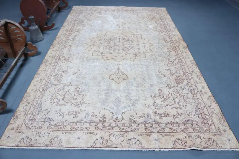 Alfombra de 6,2x10,5 pies, alfombra vintage turca, alfombra de lana de camuflaje marrón blanco - 1