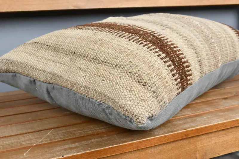 Bright Pillow Cover, Cushion, Vintage Kilim Pillow, 16x24 Beige Cushion Cover, Bench Pillow, Turkish Pillow, Home Decor Pillow - 3