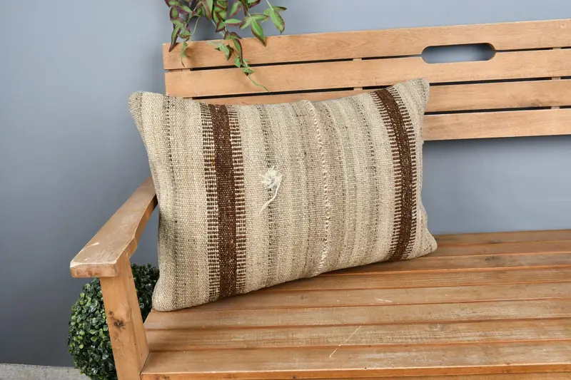 Bright Pillow Cover, Cushion, Vintage Kilim Pillow, 16x24 Beige Cushion Cover, Bench Pillow, Turkish Pillow, Home Decor Pillow - 1