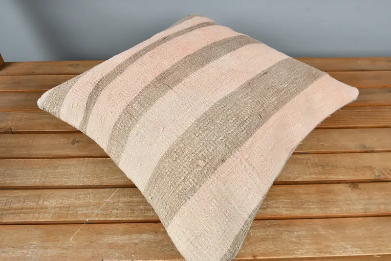 Interior Designer Pillow, Customized Pillow Sham, Vintage Pillow, Pillow Cover, 16x16 Beige Pillow, Handmade Kilim Cushion - 2