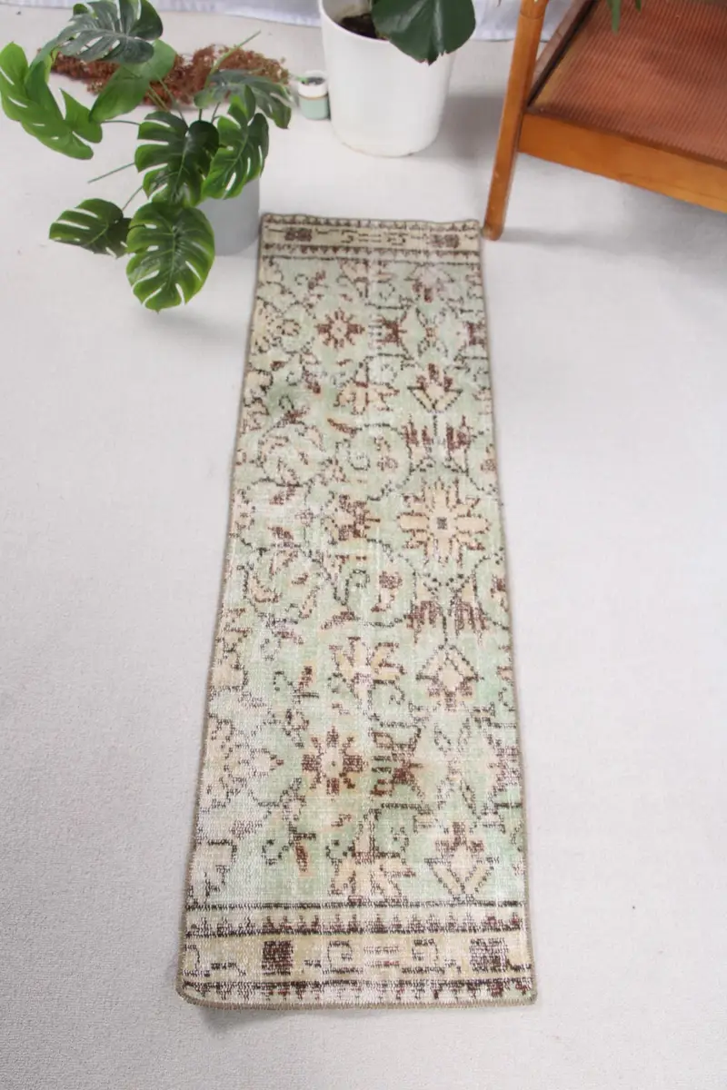 Green Ombré Rug, 1,4x4,7 ft Chic Living Space Accent