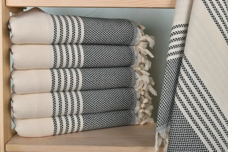 Bridal Shower Gift, 70x40 Cotton Striped Towel, Wedding Gift Ideas, Bachelorette Towel, Gifts For Him, Sand-resistant towel, Decorative Towel - 2