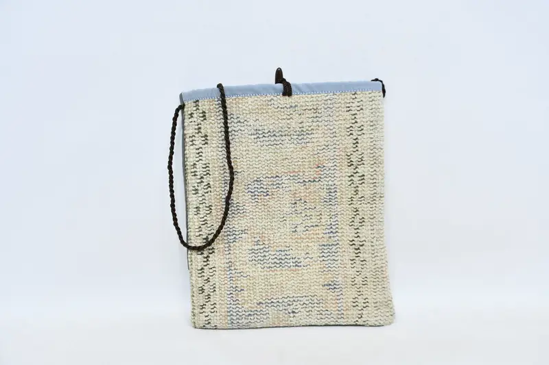 ヴィンテージモチーフのボヘミアン＆ヒッピーキリムバッグ、調節可能なウールクロスボディバッグ