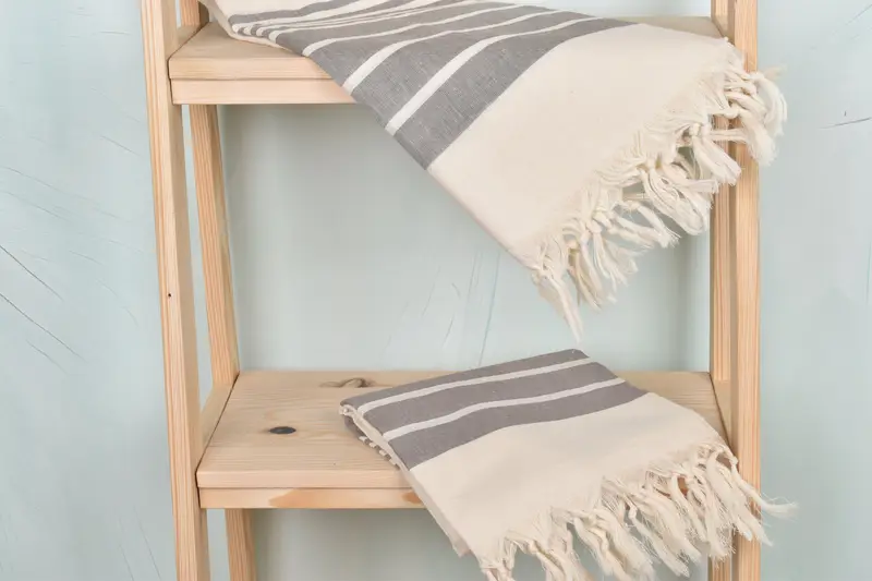 Sticked Handtuch, Strandtuchmonogramm, weiches Handtuch, Strandhandtuch, Hochzeitsgeschenk für Braut, 70 x 40 Baumwollstreifenhandtuch, Brautduschengeschenk - 5
