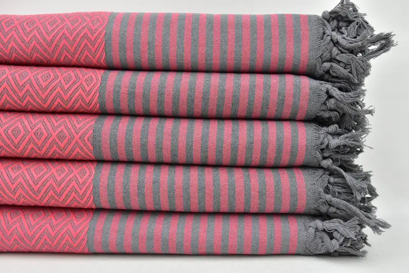 Beach Wedding Favor, Decorative Blanket, Girl Trip Party Favor, Employee Gifts, Bridesmaid Gifts, Throw Blanket Couch, 104x80 Cotton Diamond Towel - 3