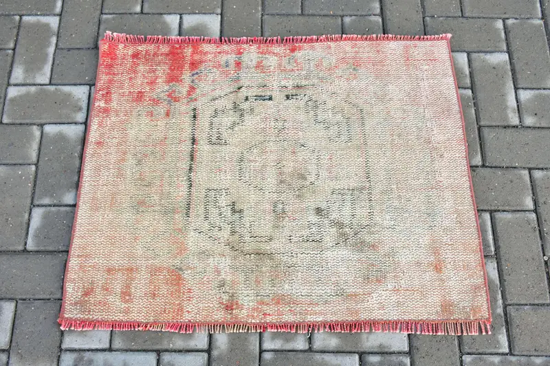 Vintage Türk Halısı, 2.2x2.9 ft Oushak Halısı, Kırmızı Gri Güneybatı Halısı - 1