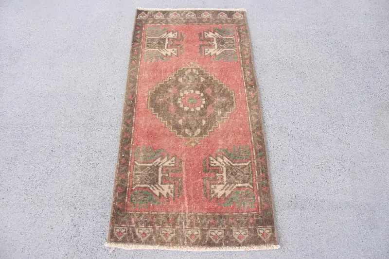 レッドカモフラージュラグ、1.7x3.4フィートのシックな装飾