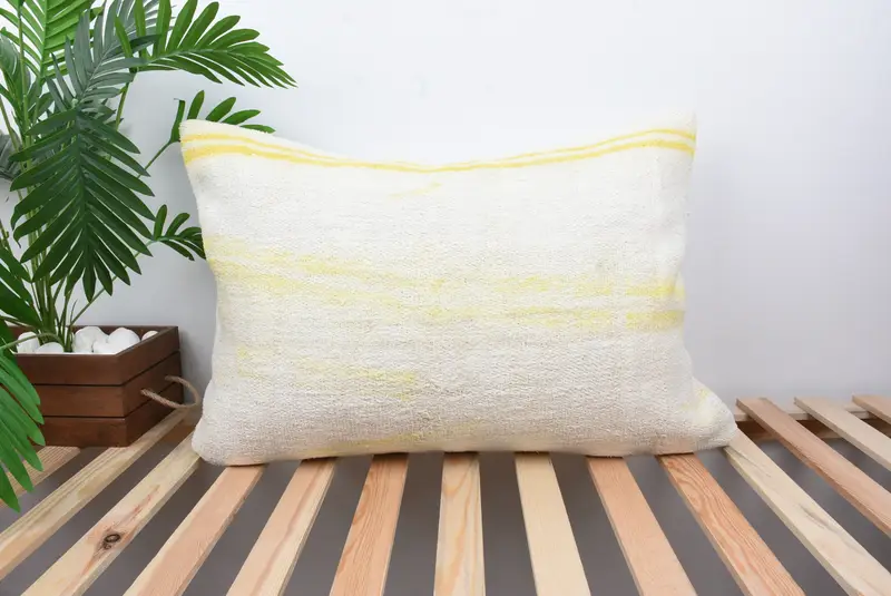 Throw Kilim Pillow, Ethnical Kilim Rug Pillow, Gift Pillow, Neutral Throw Cushion, Sofa Cushion, Pillow Case, 20x28 White Pillow Case - 1