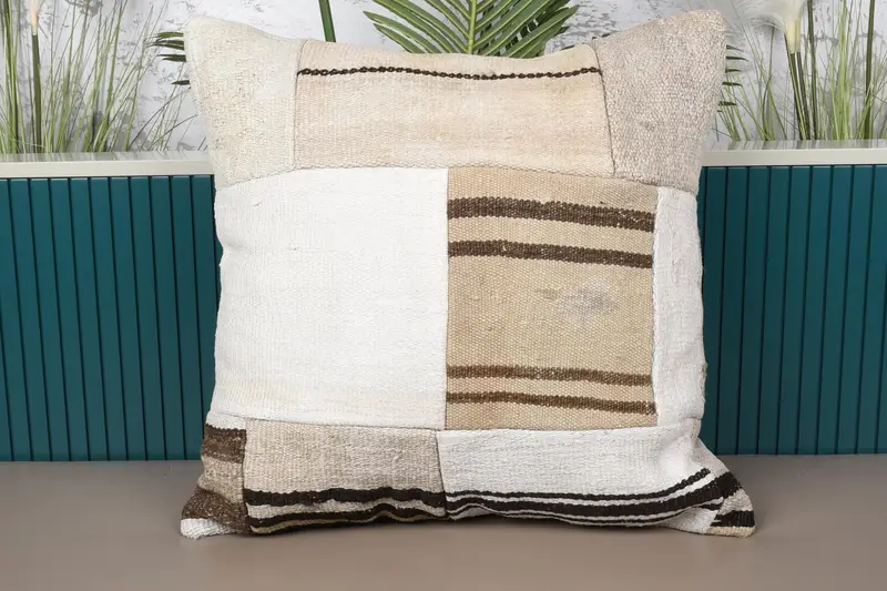 Kissenbezug aus türkischer Wolle in Beige, Geschenkquadrat 24x24 Zoll Kissenbezug - 1