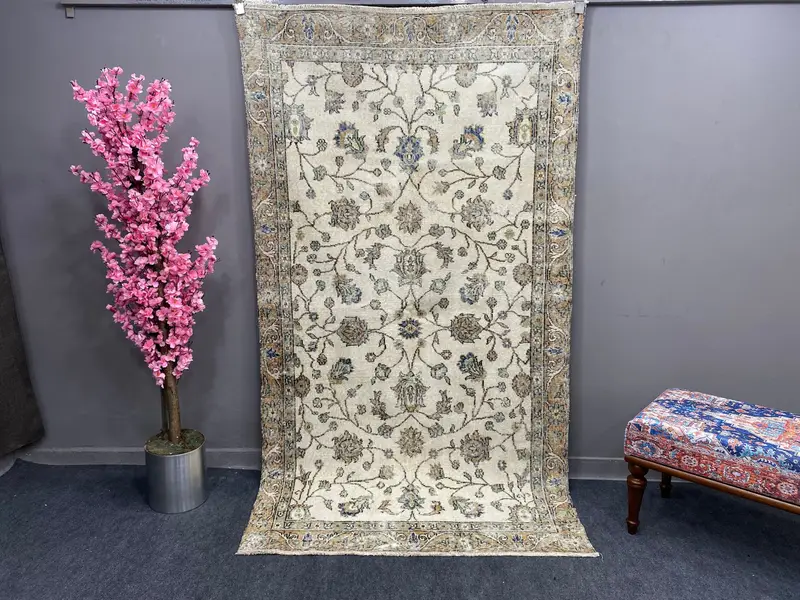 エレガントなホワイト オリエンタル ラグ、130x240 cm シックな室内装飾