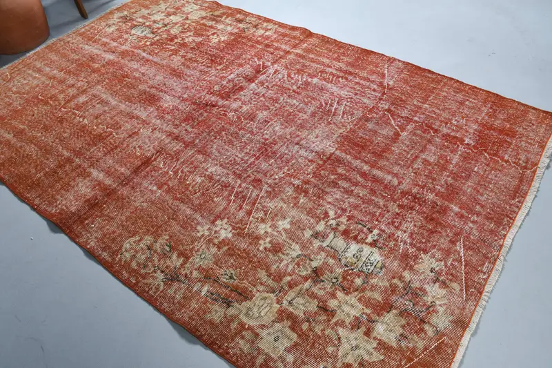 Türk Vintage Halısı, 5.7x8.7 ft Oushak Halısı, Kırmızı Beyaz Fas Yün Halısı - 1