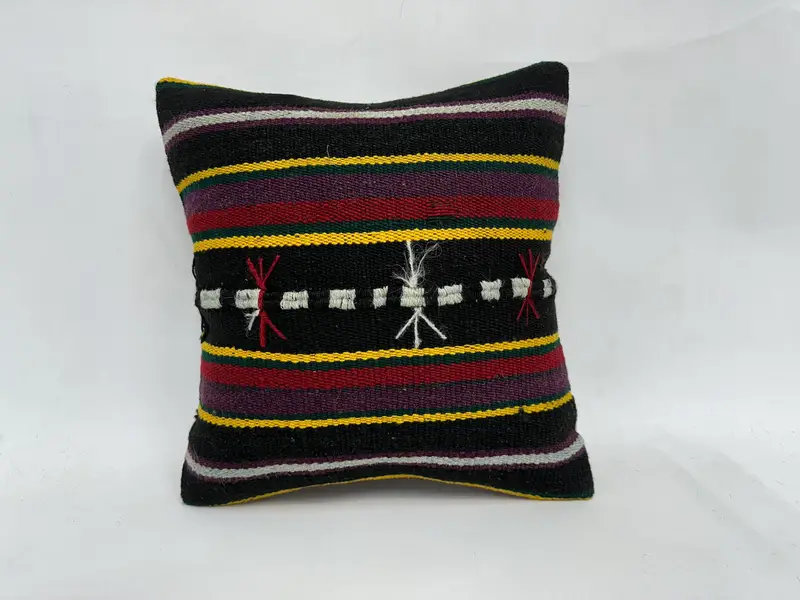 Retro Pillow Cover, Kilim Pillow, Pillow for Couch, 18x18 Purple Cushion Case, Boho Chic Cushion Case, Vintage Pillow, Pillow Cover - 1