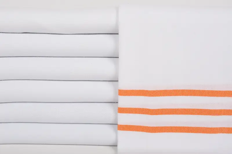 Monogrammküchentuch, personalisierte Geschenke, 40x24 Baumwollstreifenhandtuch, Geschenk für Hochzeitstag, Bachelorette -Party -Gefälligkeiten, monogrammiertes Handtuch - 1