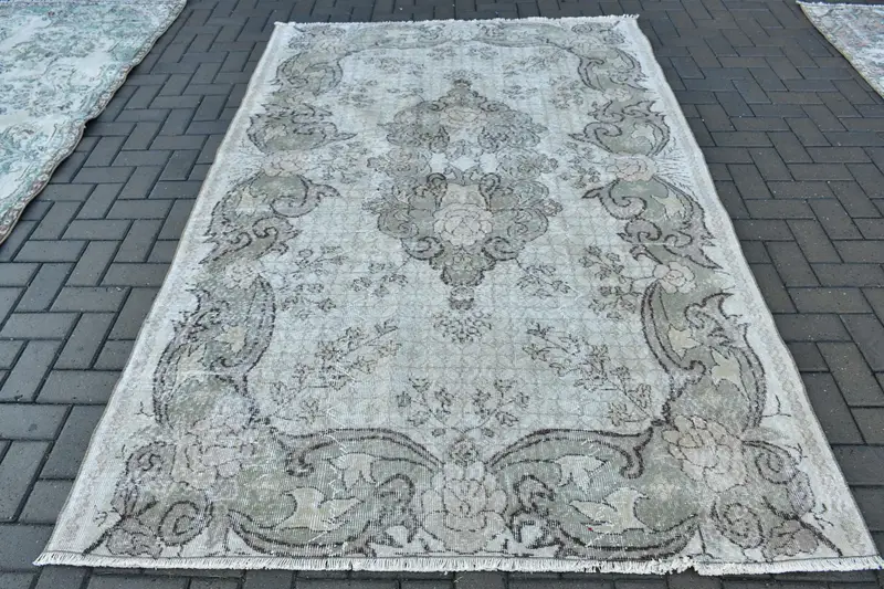 5.4x8.5 ft Büyük Vintage Halı, Türk Halısı, Gri Kahverengi Kareli Yün Halı - 1