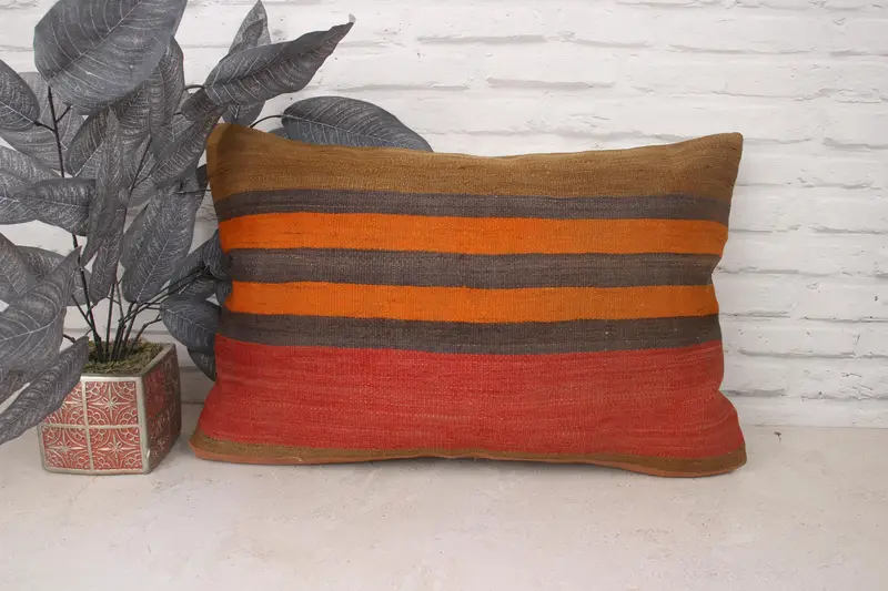 Cushion Case, Turkish Pillow, 16x24 Red Cushion Case, Nomadic Pillow Cover, Vintage Kilim Throw Pillow, Boho Pillow Sham Cover - 1