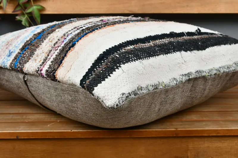 Ethnical Kilim Rug Pillow, Antique Pillows, 22x22 White Cushion Cover, Pillow Cover, Nomadic Cushion, Handmade Kilim Cushion, Art Deco Cushion - 3