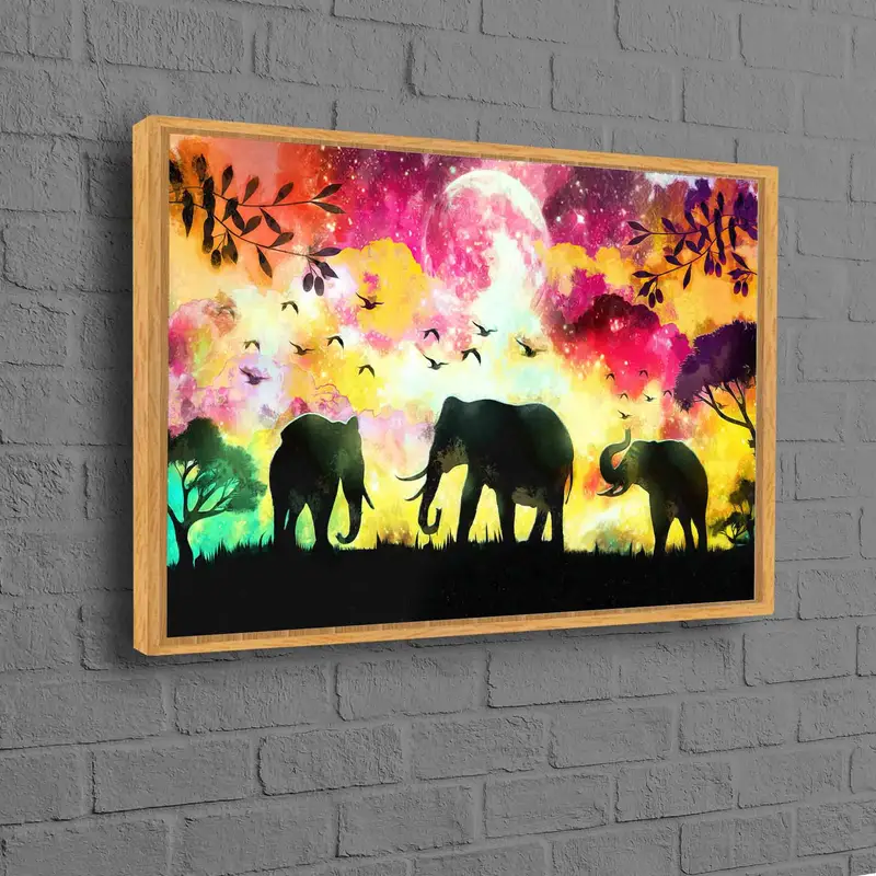 Modern Safari Kanvası: Renkli Bulutlar ve Dolunay