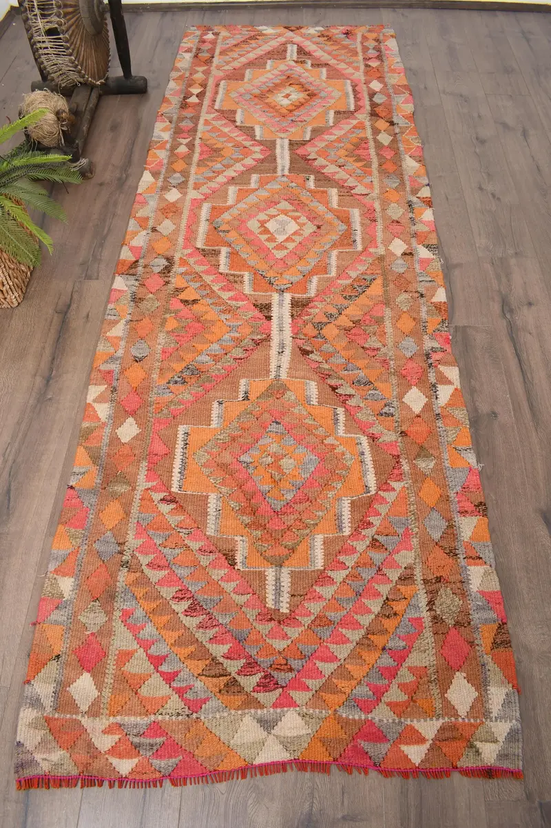 Alfombra turca vintage de 3,3x10,1 pies, alfombra corredora, alfombra de lana naranja Kilim - 1