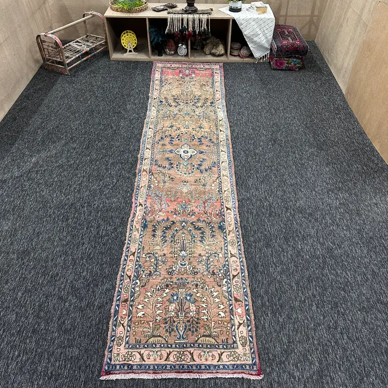 Vintage 2,6x11,9 ft Teppich, türkischer Läuferteppich, blau rosa floraler Wollteppich - 1