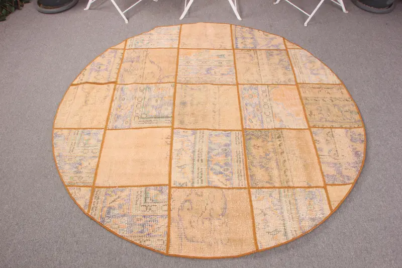 Lebendiger 5,4 x 5,4 Fuß großer Teppich, orangefarbenes und blaues Pflanzenmuster