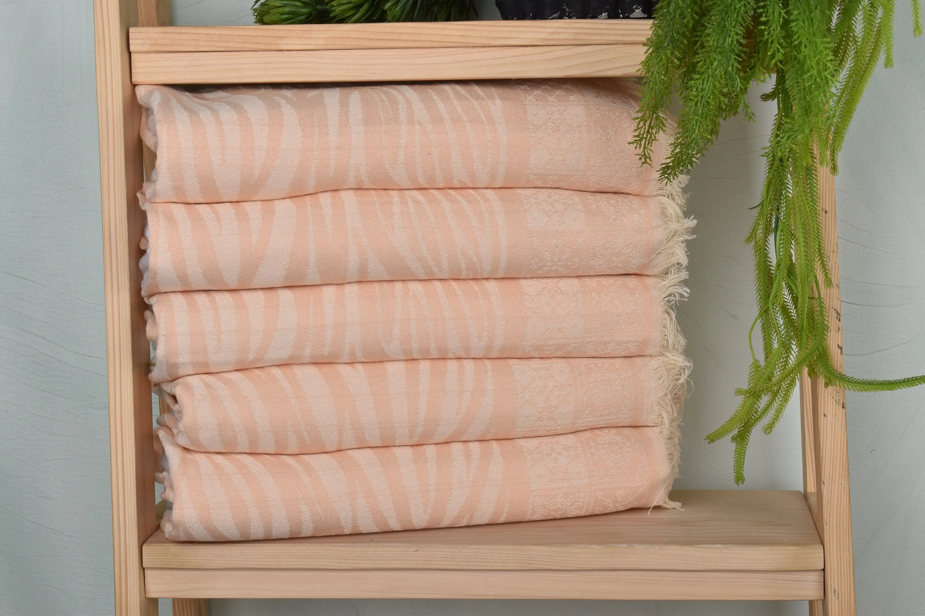 Monogram Kitchen Towel Personalized Gifts, 20x28 Inches, Powder Pink - 1