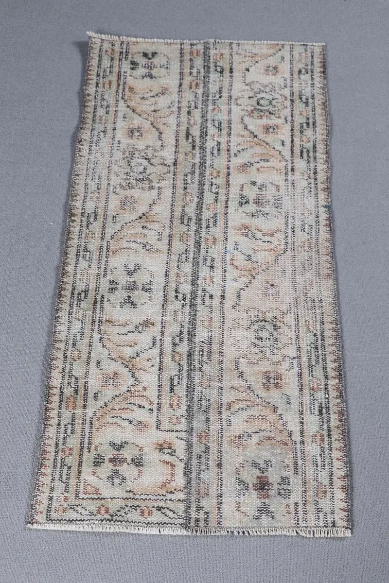 Beige Ombré Rug, 1.7x3.6 ft Elegant Beige-Brown Accent