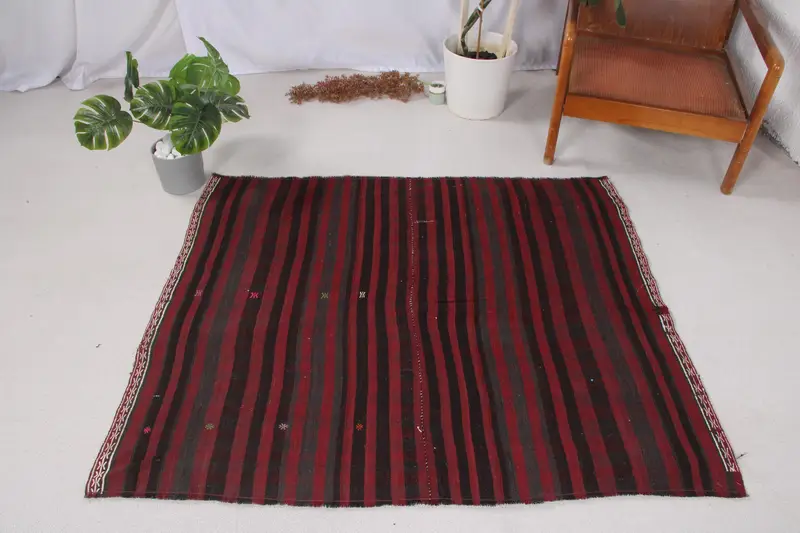 Purple, Brown Animal Print Rug, 4,8x3,9 ft