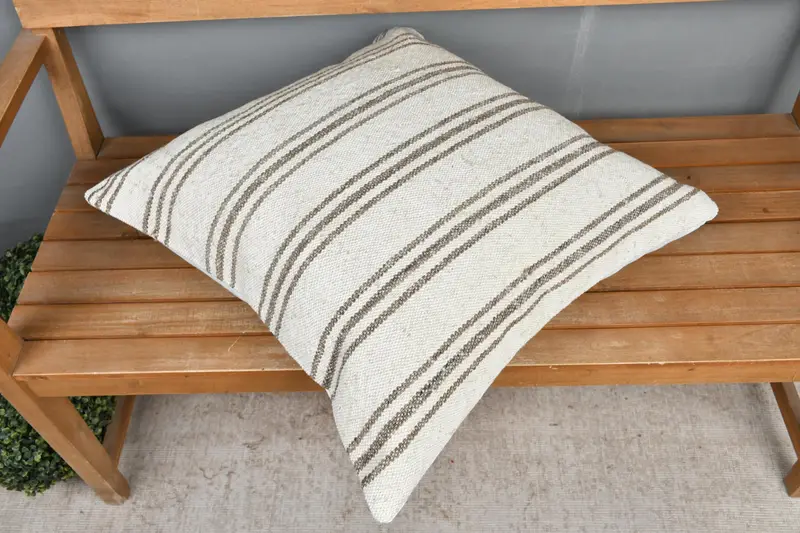 Cozy Throw Pillow, 24x24 White Pillow Cover, Retro Cushion, Gift Pillow, Home Decor Pillow, Throw Kilim Pillow, Pillow Cover - 2