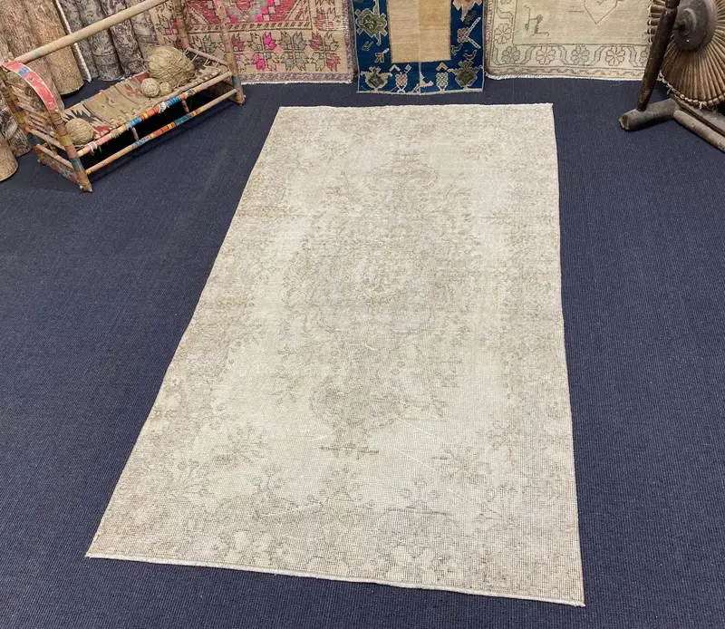 エレガントなベージュのラグ、3.6x6.8フィートの花柄&幾何学模様のデザイン