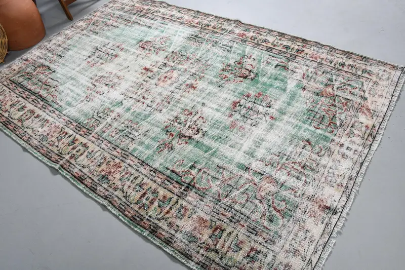 5.6x8.1 ft Büyük Vintage Halı, Yeşil Güneybatı Türk Halısı - 1