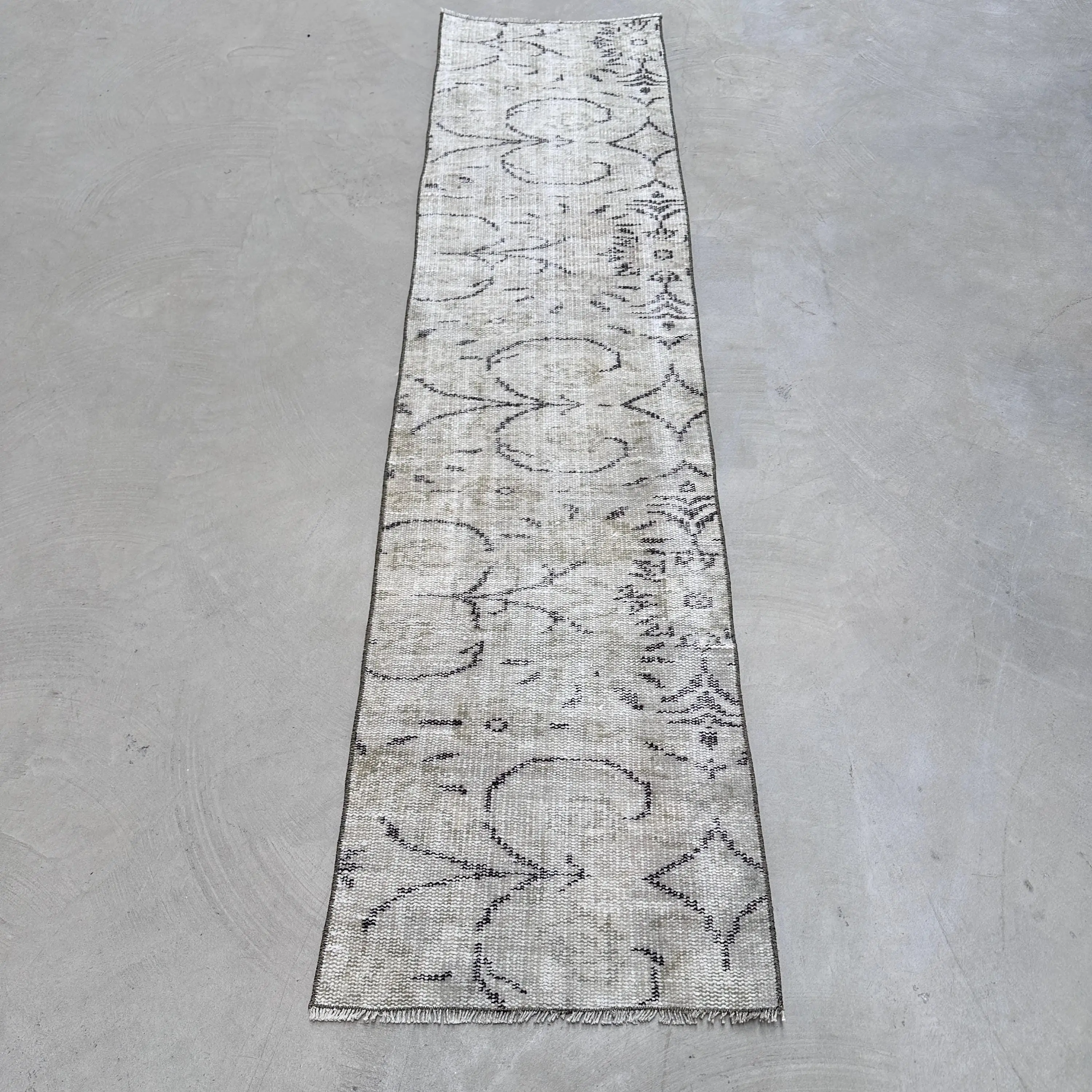 1.8x7.4 ft Runner Vintage Rug, Gray Polka dot Turkish Rug - 1