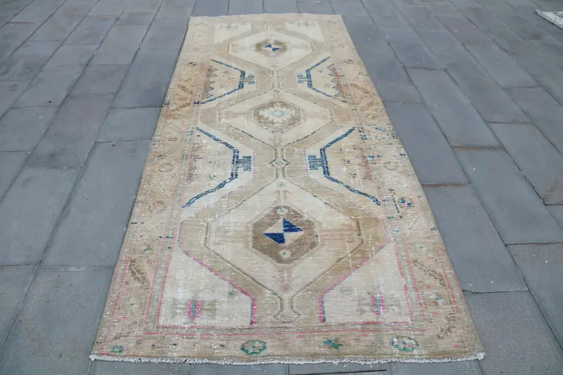 Zarif Bej ve Kahverengi Halı, 4,1x9,7 ft Çizgili Geometrik