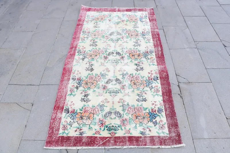 Vintage Rug, 3.1x6 ft Turkish Rug, Red White Polka dot Wool Rug - 1