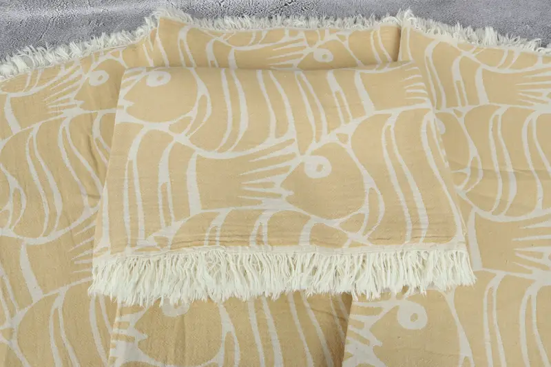 Beach Theme Bachelorette Party, Christmas Gift, Custom Wedding Gifts, 70x60 Cotton Fish Design Towel, Bridesmaid Gifts, Throw Blanket Couch - 4