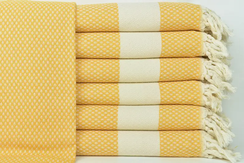 Lightweight towel, Sand-resistant Turkish towel for the beach, Bridal Party Gifts, Travel towel, Gift For Him, 68x36 Cotton Geometric Towel - 1