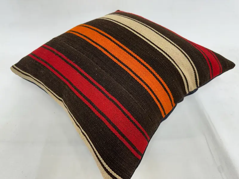 Ein einzigartiges Kissen, Vintage -Kilim -Kissen, Kissenschein, Vintage -Kilim -Kissen, türkisches Kilim -Kissen, 20x20 braune Kissenbedeckung, ethnisches Kissen - 6