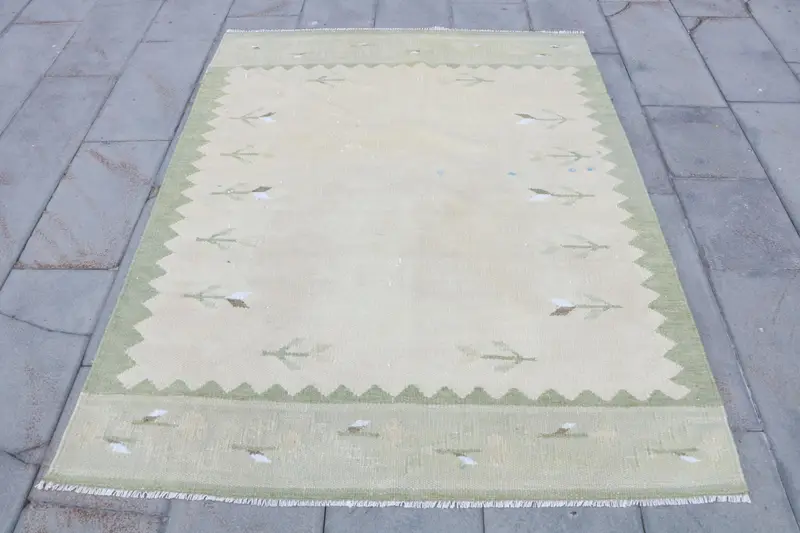 Zarif Bej ve Yeşil Ombré Halı, 4,6x5,9 ft Şık Dekor