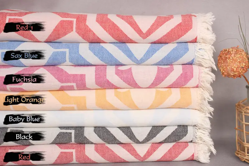 Bridesmaid Towel, Quick-dry peshtemal, Summer Gift Ideas, Personalized Gifts, Bridal Gifts, Custom Wedding Gift, 68x36 Cotton Tulip Patterned Towel - 1