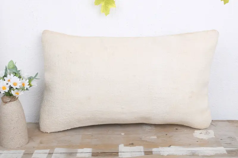 Ethnical Kilim Rug Pillow, Decorative Throw Cushion, Throw Kilim Pillow, Turkish Pillow, Cushion, Aesthetic Pillow Cover, 12x20 White Cushion - 2