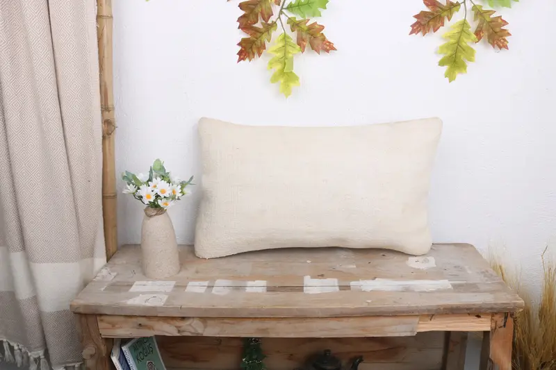 Ethnical Kilim Rug Pillow, Decorative Throw Cushion, Throw Kilim Pillow, Turkish Pillow, Cushion, Aesthetic Pillow Cover, 12x20 White Cushion - 1