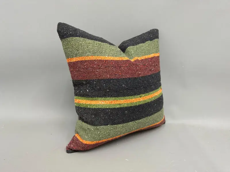 Cushion Cover, Handmade Rug Seat Pillow Cover, Throw Kilim Pillow, Vintage Kilim Pillow, Authentic Pillow Case, Vintage Pillow, 18x18 Green Pillow - 2