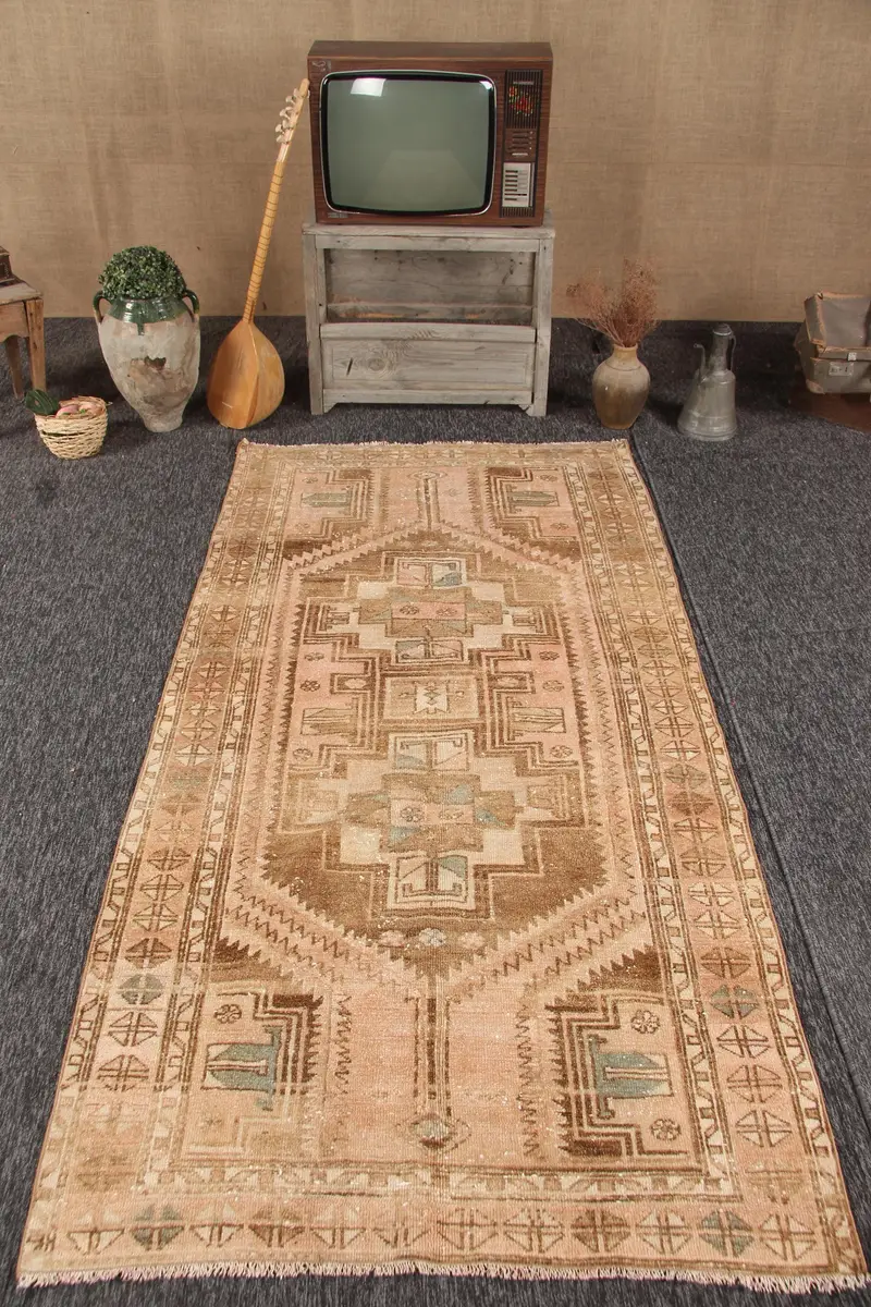 Vintage Oushak Halı 4,1x8,6 ft (126x262 cm), Kahverengi Türk Halısı - 1