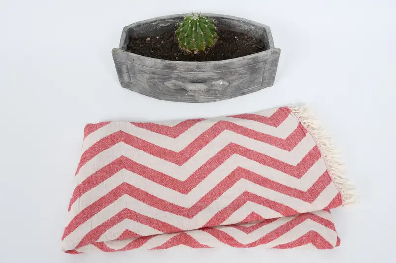 Gift Boxes Towel, Sand-resistant towel, Sand-free towel, Bridemaids Beach Towel, 70x40 Cotton Zigzag Design Towel, Gift For Her, Luxury Beach Towel - 6