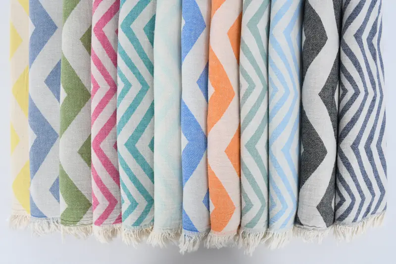Gift Boxes Towel, Sand-resistant towel, Sand-free towel, Bridemaids Beach Towel, 70x40 Cotton Zigzag Design Towel, Gift For Her, Luxury Beach Towel - 5