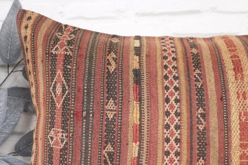 Kilim Pillow, Boho Chic Cushion Case, Home Decor Pillow, Gift Pillow, Customized Cushion, Pillow Cover, 20x28 Brown Pillow Cover - 2