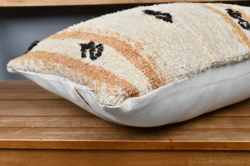Rustic Pillow Sham, Pillow for Couch, Anatolian Pillow, 16x24 Beige Pillow Cover, Vintage Kilim Pillow, Boho Pillow, Cushion Cover, Vintage Pillow - 4