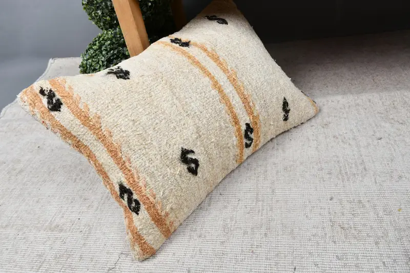 Rustic Pillow Sham, Pillow for Couch, Anatolian Pillow, 16x24 Beige Pillow Cover, Vintage Kilim Pillow, Boho Pillow, Cushion Cover, Vintage Pillow - 7