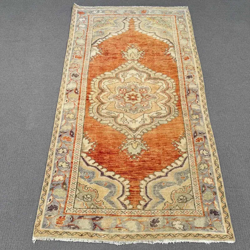 0,3x0,5 ft Rug, Vibrant Orange & Green Abstract Design