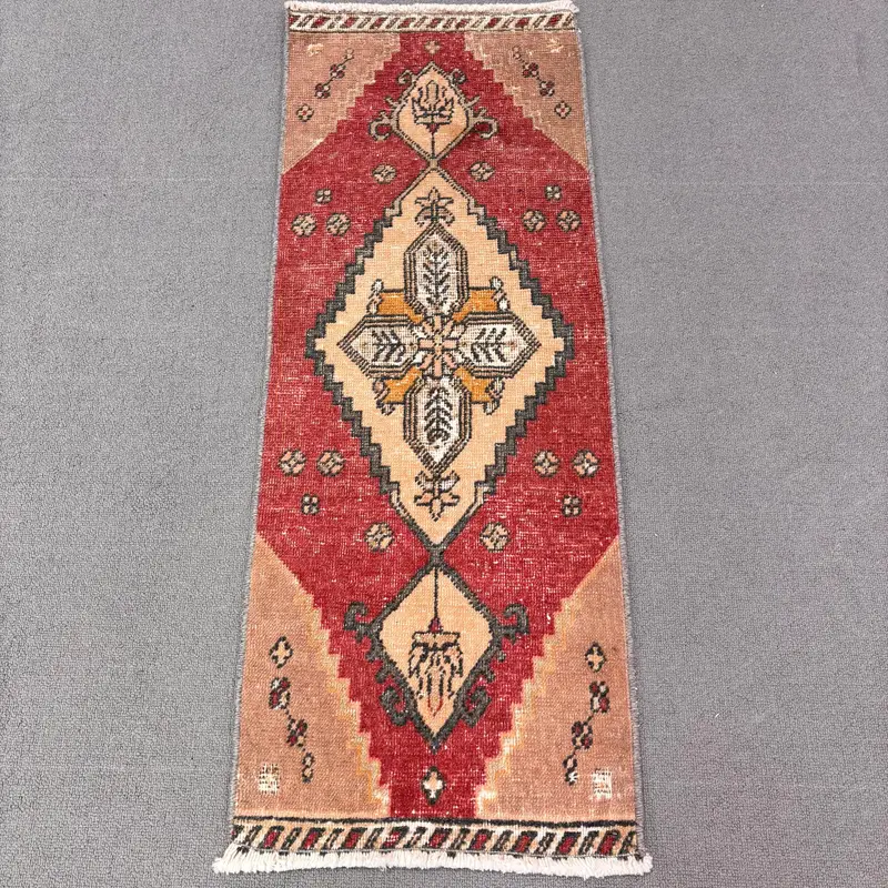 Red Moroccan Rug, 1,1x3,4 ft Elegant Decor